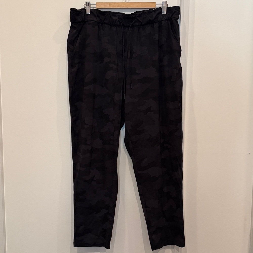 Lululemon Black Camouflage Jogger Pants
